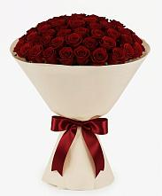 Букет 101 Бордовая роза Блэк Бакарра в Калининауле