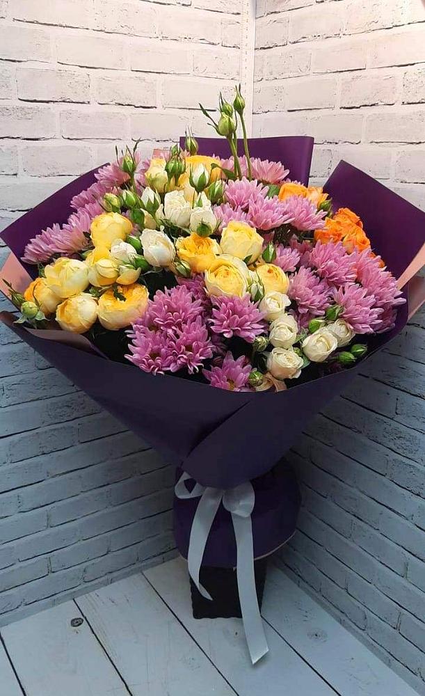 Букет цветов из: Хризантемы и Розы в Калининауле