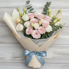 Букет цветов из:  Лизиантусы в Калининауле
