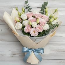 Букет цветов из:  Лизиантусы в Калининауле