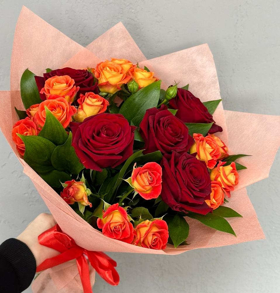 Букет Любовь и восторг в Калининауле