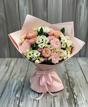 Букет цветов из:  Гвоздики, Розы и Хризантемы в Калининауле