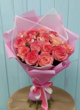 Букет 15 Розовых роз Равель в Калининауле