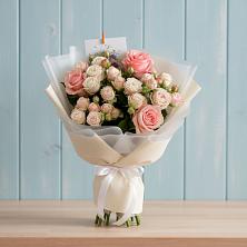 Букет цветов из:  Розы в Калининауле