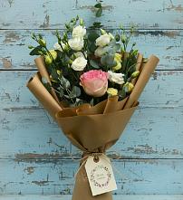 Букет цветов из:  Розы и Лизиантусы #REPLACE_PRED# Калининауле