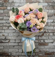 Букет цветов из:  Розы, Лизиантусы и Гвоздики #REPLACE_PRED# Калининауле