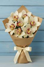 Букет цветов из:  Орхидеи и Розы в Калининауле