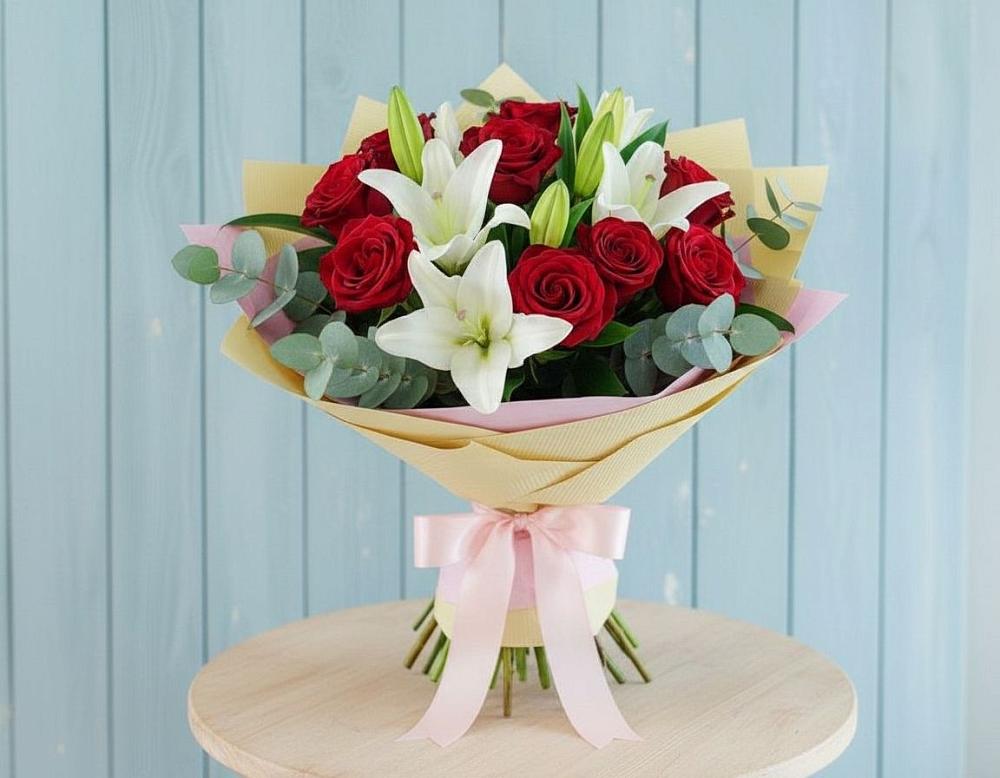 Букет цветов из: Лилии и Розы в Калининауле